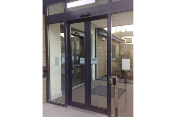 commercial-frame-single-automatic-sliding-door-automatic-door-automation-wheelchair-disabled-access